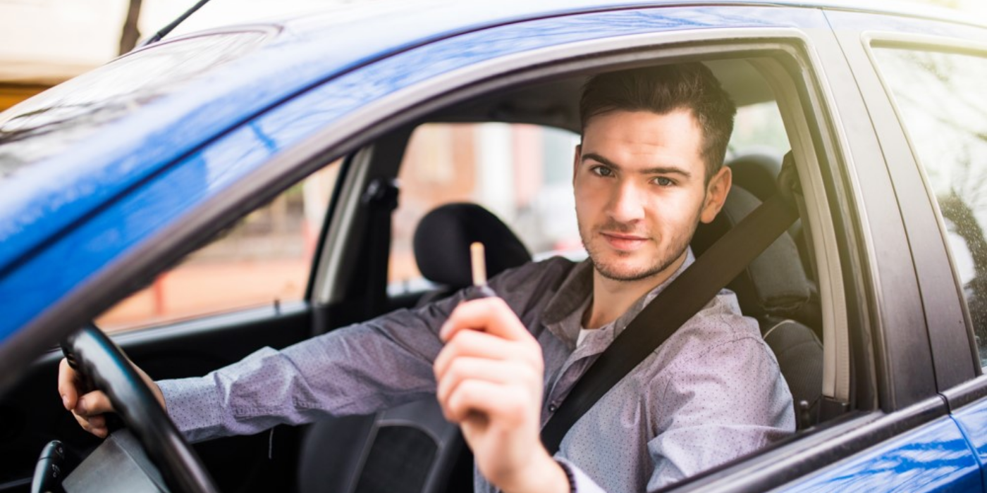 Alugar Carro sem Medo: O Guia Prático para Quem Está Começando nas Viagens de Rodas